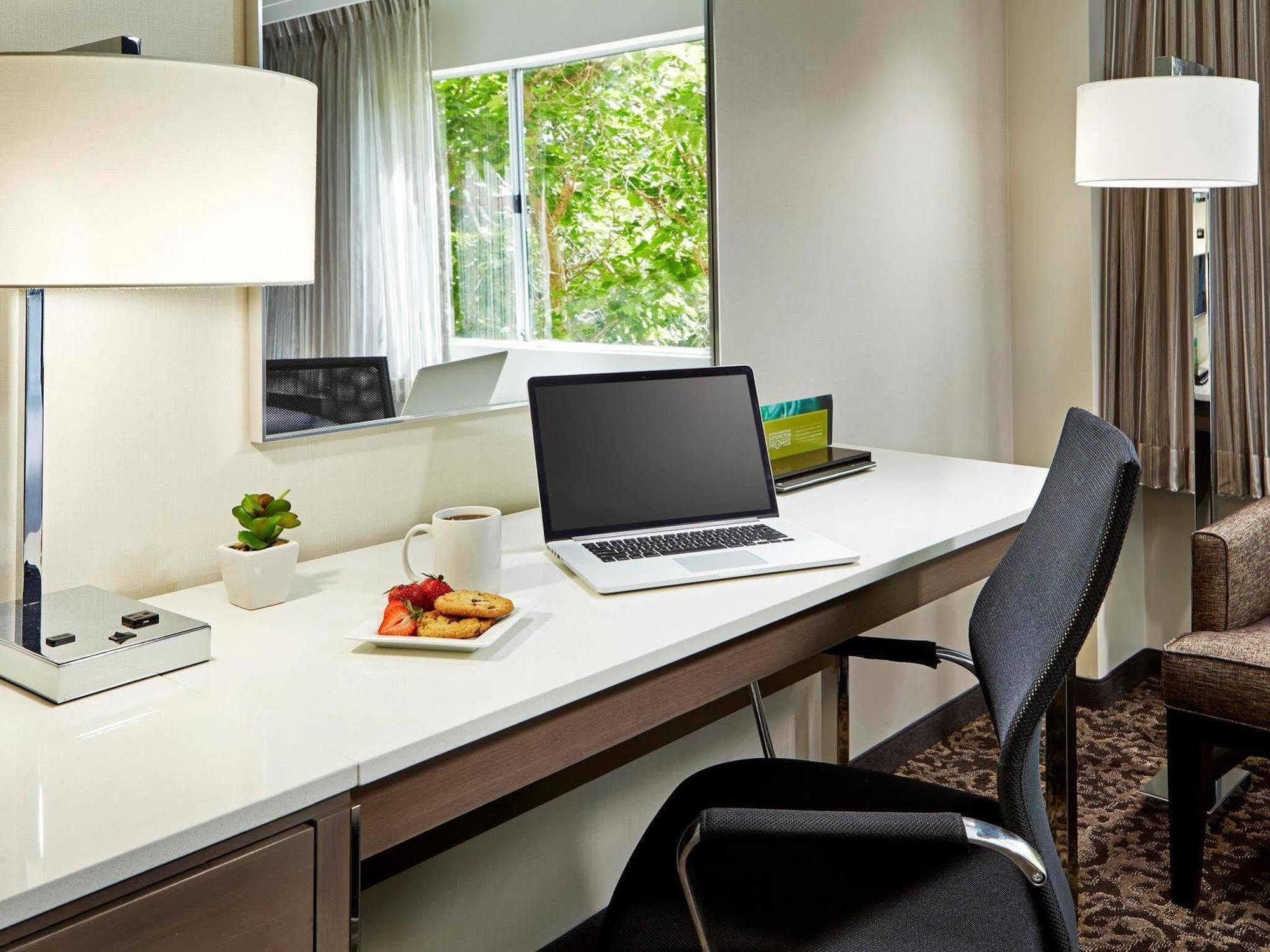 Hilton Garden Inn San Diego Mission Valley/Stadium Zewnętrze zdjęcie